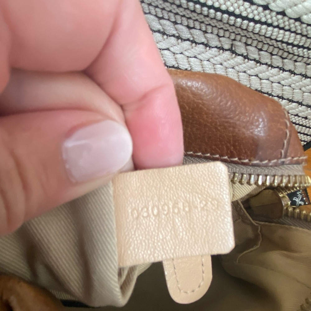 Chloe Paraty Handbag - Picture 9 of 14